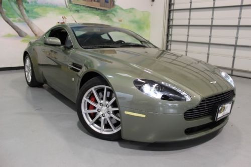 2007 aston martin vantage coupe, 14k mi, stick, xenons, car is perfect !!!