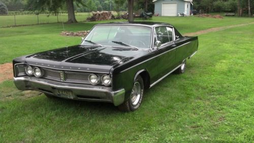 1967 chrysler newport 2-door coupe