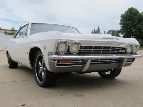 1965 impala coupe 2 door hardtop, sharp, clean, 283 auto, a head turner!