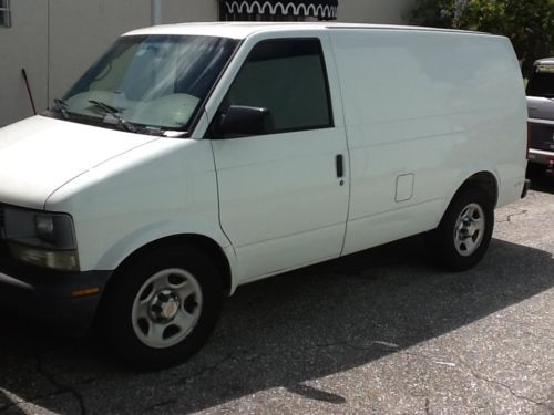 2004 chevrolet astro cargo van