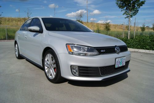 2012 volkswagen jetta gli with 29k miles. turbo 2.0 engine. excellent clean car!