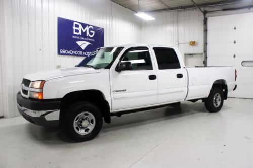 Crew cab 2wd 6.0 v8 towing 2500 hd pick up truck serviced no accidents new tires
