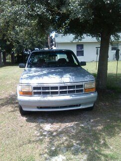 1995 dodge dakota base extended cab pickup 2-door 5.2l