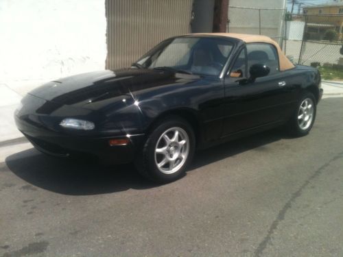 Low milage 45k 1994/5 speed  car