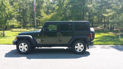 2011 jeep wrangler unlimited sport sport utility 4-door 3.8l