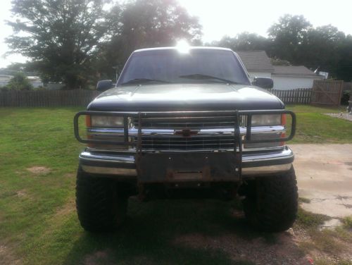 1995 chevy k1500 stepside  9in lift kit