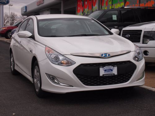 2012 hyundai sonata hybrid base