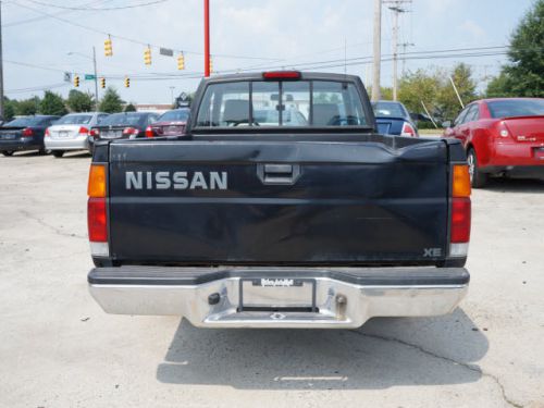 1994 Nissan Pickup XE, US $5,927.00, image 9
