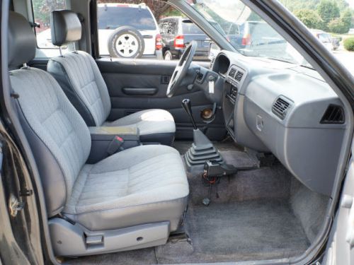 1994 Nissan Pickup XE, US $5,927.00, image 15