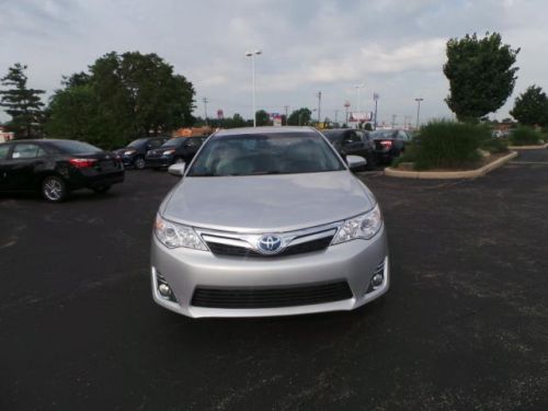 2014 toyota camry hybrid xle