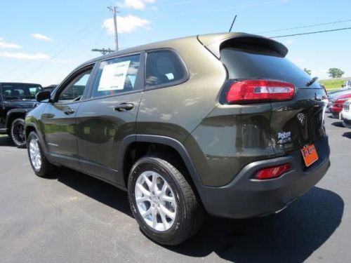 2014 jeep cherokee sport