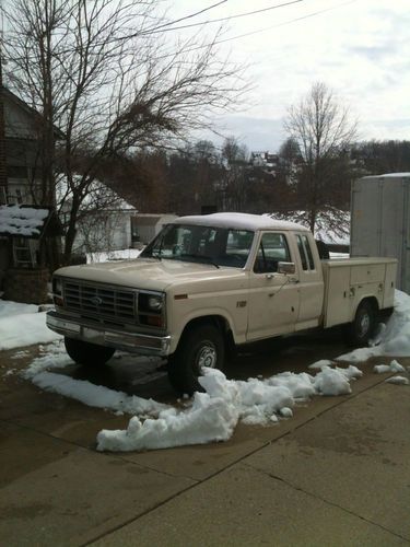 1986 ford f-250 xl super cab pickup 2-door 5.8l