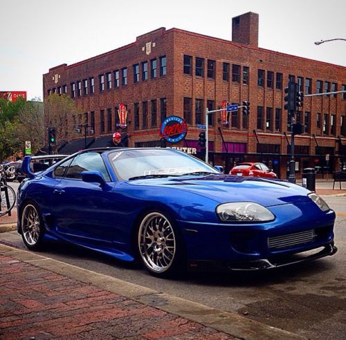 1993.5 toyota supra , gts blue, coupe, tastefully customed