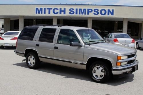 1999 chevrolet tahoe lt 4 door fully leather 2wd fully loaded