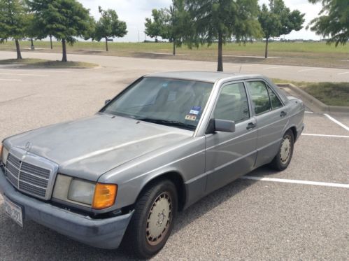 1991 Mercedes Benz 190e 2.6 automatic runs great! A diamond in the rough!, US $3,000.00, image 2