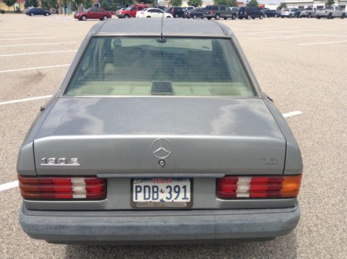 1991 Mercedes Benz 190e 2.6 automatic runs great! A diamond in the rough!, US $3,000.00, image 4