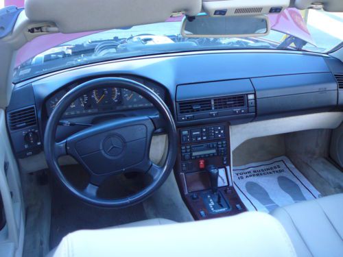 1995 Mercedes-Benz SL320 Base Convertible 2-Door 3.2L, image 11