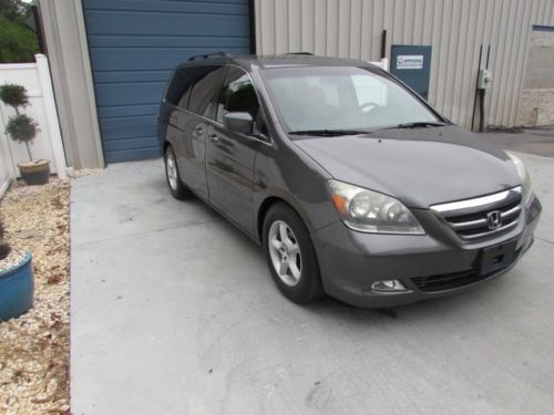 2007 honda odyssey touring  nav dvd backup camera  leather 07