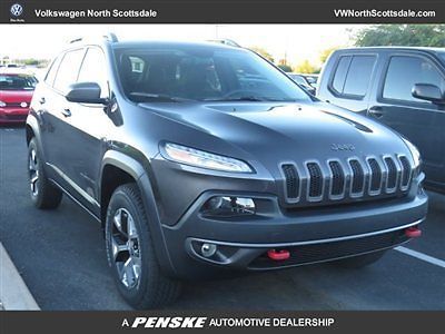 4wd 4dr trailhawk low miles suv automatic gasoline 2.4l 4 cyl  granite crystal m