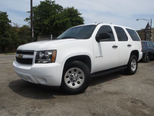 White 4x4 ls 88k hwy miles rear air boards tow pkg nice