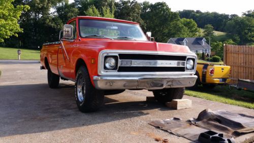 Nice! 1970 chevrolet c/10 - with rebuilt original engine. 3/4 ton