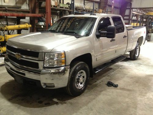 2009 chevrolet silverado 3500 hd lt crew cab pickup 4-door 6.6l