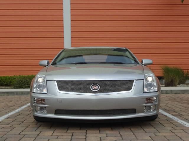 2005 - cadillac sts