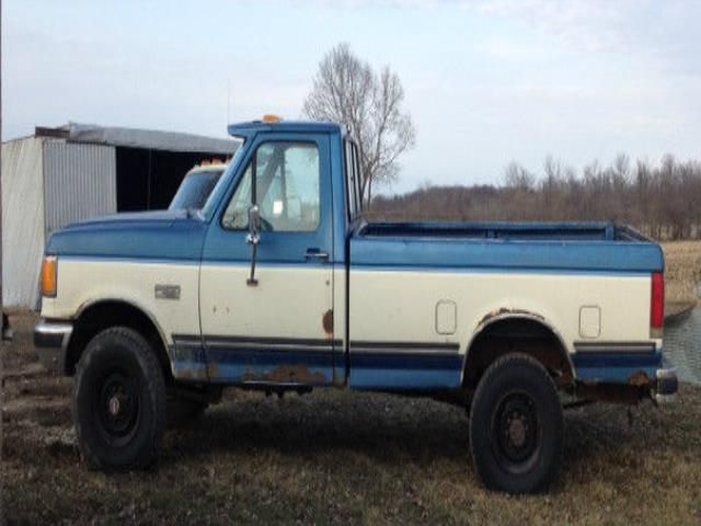 Ford f-250 xlt lariat standard cab long bed