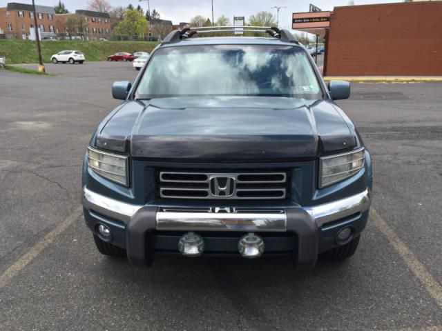 Honda ridgeline rtl crew cab pickup 4-door