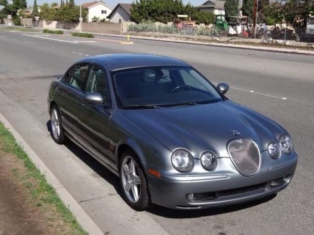 Jaguar s-type r