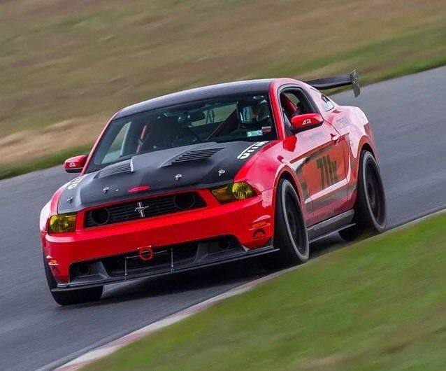 2012 ford mustang