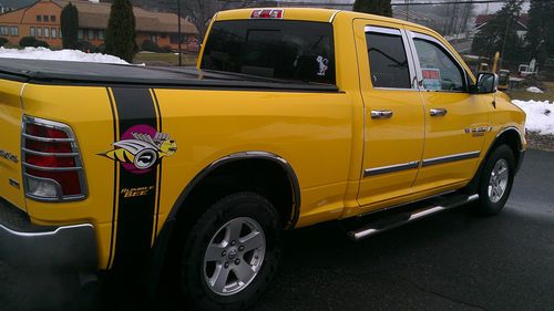 2009 dodge ram 1500 slt quad cab pickup 4-door 4.7l (make an offer..must sell)