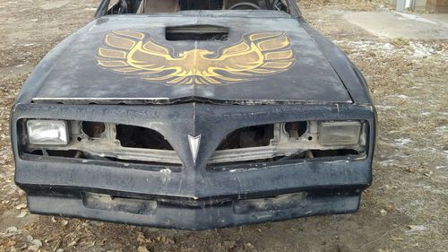 1978 pontiac trans am parts car or major project no reserve