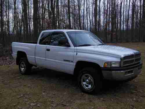2000 Dodge extended cab 4x4, image 5