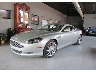 2006 detroit auto show aston martin db9 2 dr coupe, unique color combination