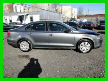 2012 volkswagen jetta  2.0l s repairable rebuilder low miles low reserve!