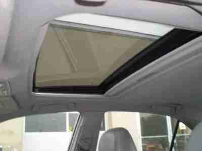 CD ABS Brakes Air Conditioning Alloy Wheels AM/FM Radio Automatic Headlights, image 18