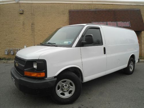 2008 chevrolet express cargo 1500, very clean in+out, free warranty, low reserve