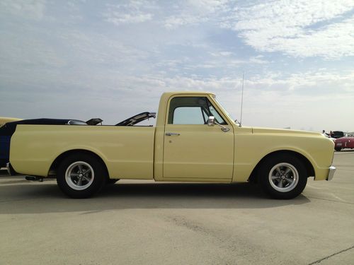 1967 gmc chevrolet short bed pickup