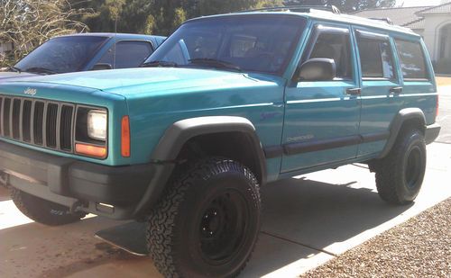 1997 jeep cherokee sport sport utility 4-door 4.0l  ** 3" lift &amp; no reserve **