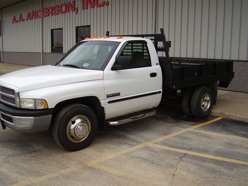 1999 dodge 3500 dually with flatbed