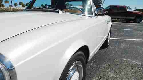 1966 Mercedes Benz 230SL 230 SL Class RESTORED Beautiful Pearl White Blue Top, image 14