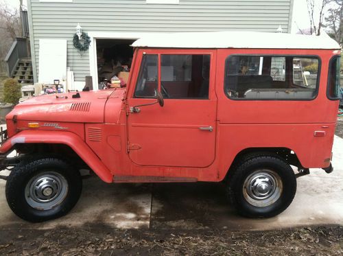 Toyota landcruiser fj40