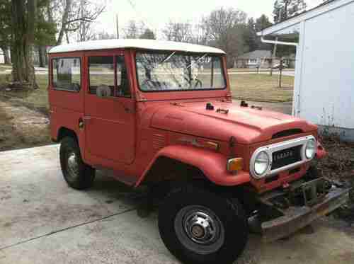 Toyota Landcruiser FJ40, image 3