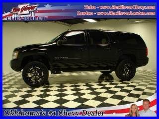2013 chevrolet suburban 4wd z71 lifted!
