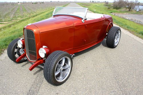 1932 ford steel roadster-hot rod-brookville body-built 327 v8-muncie 4 speed