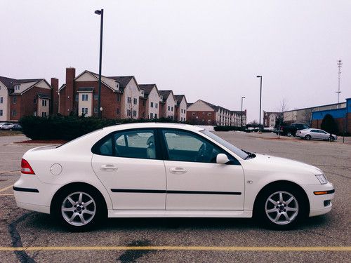 2007 saab 9-3 2.0t great condition!