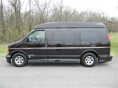 2002 gmc savana 1500 high top explorer limited le conversion...the best.1 owner!