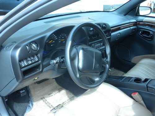 1995 Chevrolet Monte Carlo Pace Car Z34 Coupe 2-Door 3.4L, image 4