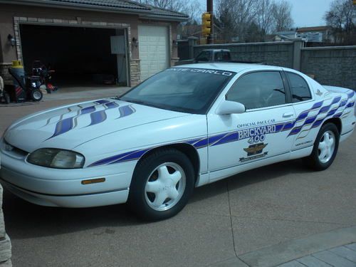 1995 Chevrolet Monte Carlo Pace Car Z34 Coupe 2-Door 3.4L, image 9